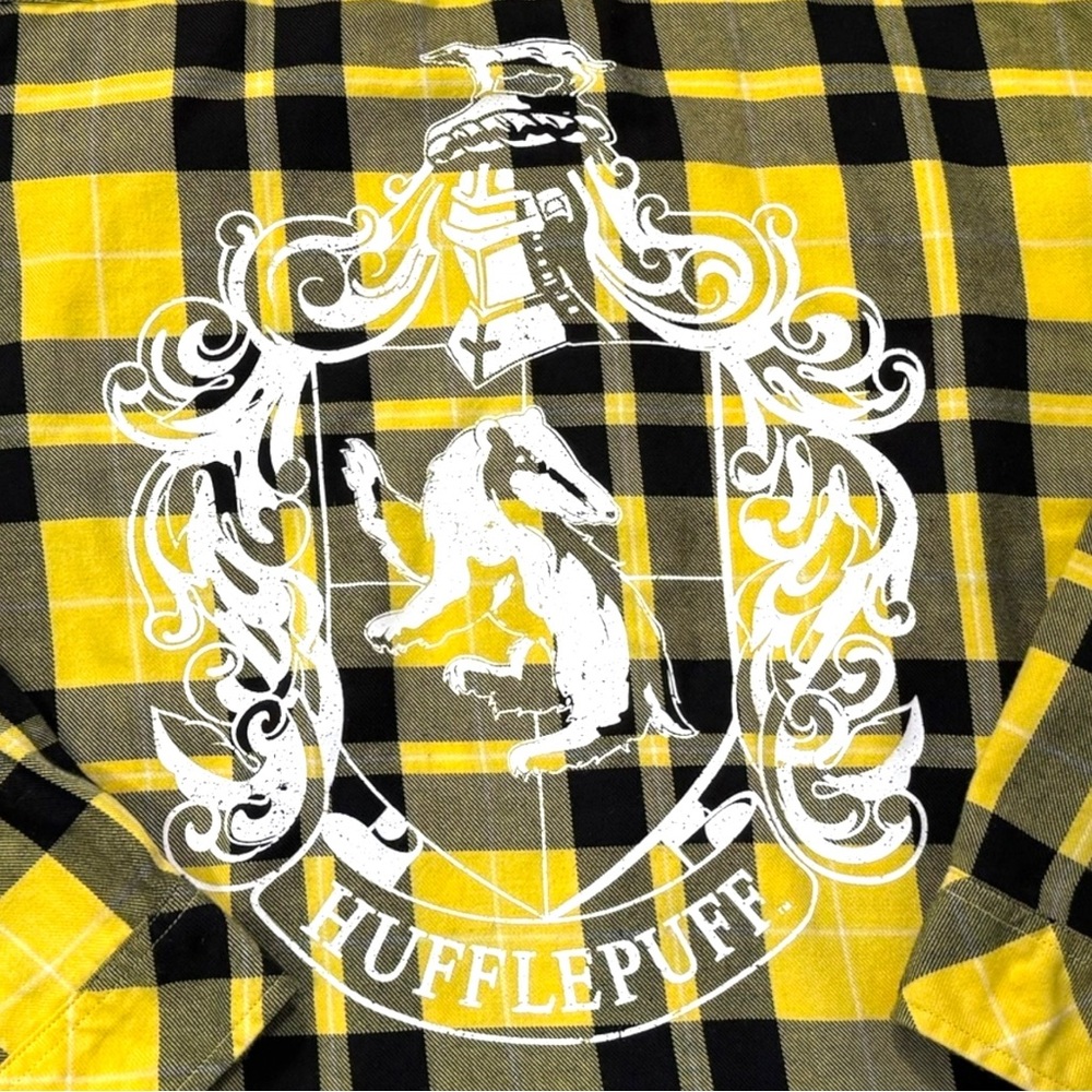 Harry Potter Hufflepuff Yellow‎ and Black Plaid Shirt Size 3 - Picture 3 of 7